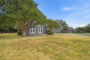 103 Pontiac Dr, Gainesville, TX 76240 - Photo 3