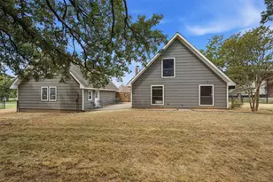 103 Pontiac Dr, Gainesville, TX 76240 - Photo 5