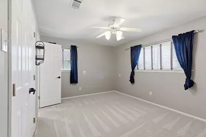 1760 Acorn Lane, Hurst, TX 76054 - Photo 25