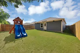 210 Harvest St, Princeton, TX 75407 - Photo 33