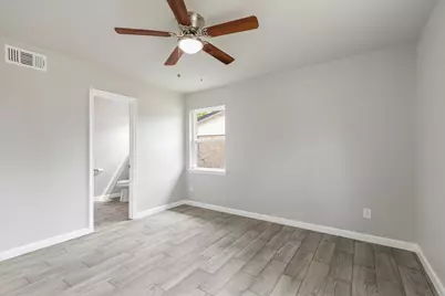 13634 Pyramid Drive, Farmers Branch, TX 75234 - Photo 17