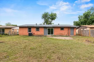13634 Pyramid Dr, Farmers Branch, TX 75234 - Photo 27