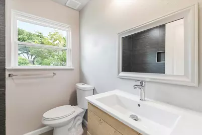 13634 Pyramid Drive, Farmers Branch, TX 75234 - Photo 25