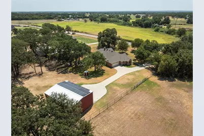 448 County Road 3690, Boyd, TX 76023 - Photo 9