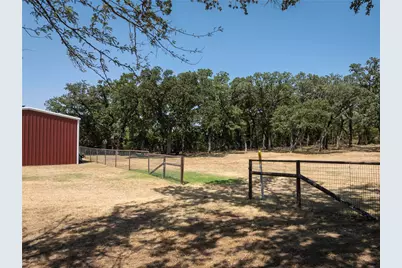 448 County Road 3690, Boyd, TX 76023 - Photo 37