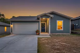 414 E Munson St, Denison, TX 75021 - Photo 1