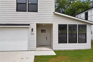 104 E Miller St, Whitewright, TX 75491 - Photo 5