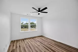 104 E Miller St, Whitewright, TX 75491 - Photo 17