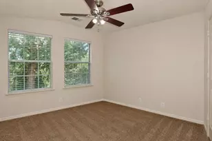 2219 Glacier Park Ln, Grand Prairie, TX 75050 - Photo 17