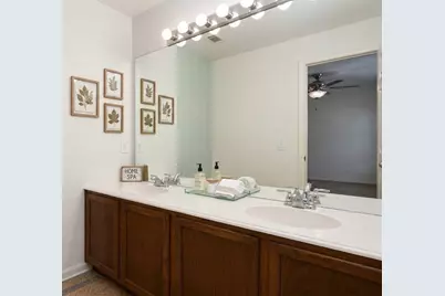 2219 Glacier Park Lane, Grand Prairie, TX 75050 - Photo 15