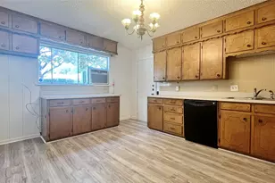 5429 Farnsworth Ave, Fort Worth, TX 76107 - Photo 5