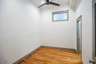 200 W Brown St, Ennis, TX 75119 - Photo 5