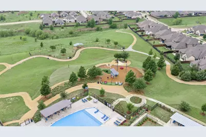 10544 Landry Bluff Lane, Fort Worth, TX 76126 - Photo 35