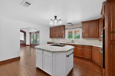 1880 Houston Road, Burleson, TX 76028 - Photo 9