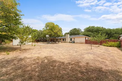 223 N Crest Street, Lancaster, TX 75146 - Photo 27