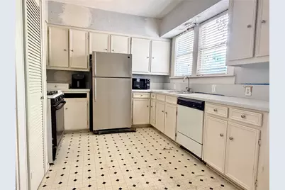 6147 Richmond Avenue, Dallas, TX 75214 - Photo 11