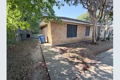 1211 Old Bardwell Road #A, Ennis, TX 75119 - Photo 1