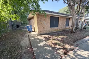 1211 Old Bardwell Rd, Ennis, TX 75119 - Photo 1