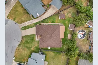 5748 Caracas Drive, North Richland Hills, TX 76180 - Photo 37