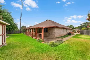 5748 Caracas Dr, North Richland Hills, TX 76180 - Photo 35