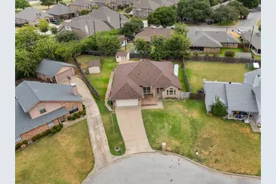 5748 Caracas Drive, North Richland Hills, TX 76180 - Photo 39