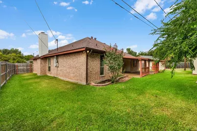 5748 Caracas Drive, North Richland Hills, TX 76180 - Photo 33