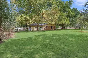 503 N College St, Whitesboro, TX 76273 - Photo 31