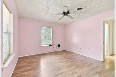 503 N College Street, Whitesboro, TX 76273 - Photo 23
