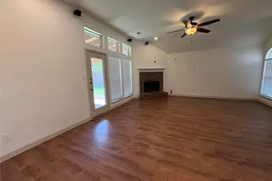 3037 Wren Ln, Midlothian, TX 76065 - Photo 3