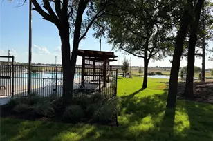 2549 Guineas Ln, Aubrey, TX 76227 - Photo 17