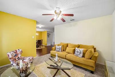 659 Pondview Drive, Cedar Hill, TX 75104 - Photo 9