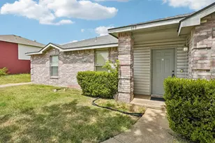 659 Pondview Dr, Cedar Hill, TX 75104 - Photo 3