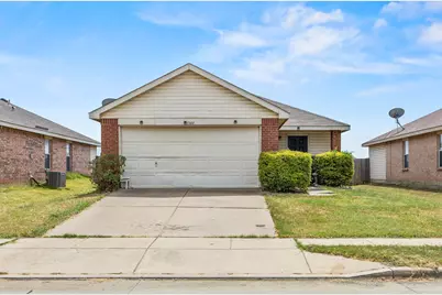 1344 Castle Ridge Road, Fort Worth, TX 76140 - Photo 1