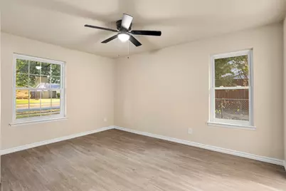 509 E Williamsburg Manor, Arlington, TX 76014 - Photo 13