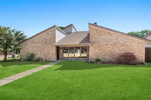 2621 Country Club Pkwy, Garland, TX 75043 - Photo 7