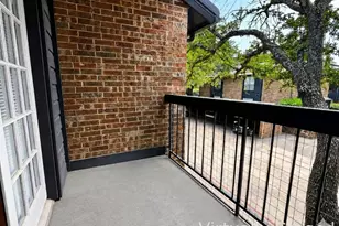 7525 Holly Hill Dr, Dallas, TX 75231 - Photo 5