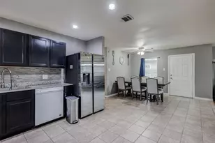 1735 McBroom St, Dallas, TX 75212 - Photo 17
