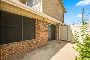 2240 Tarpley Rd, Carrollton, TX 75006 - Photo 25
