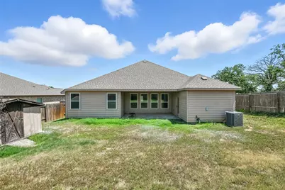 2401 Fall Leaf Court, Denton, TX 76209 - Photo 17