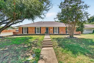 6301 Wheaton Dr, Fort Worth, TX 76133 - Photo 1