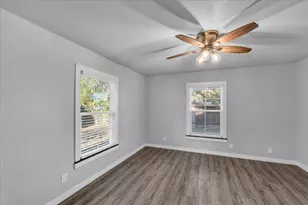 211 W Stegall Dr, Robinson, TX 76706 - Photo 15
