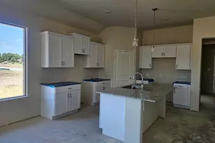 804 Silverleaf Dr, Ennis, TX 75119 - Photo 7