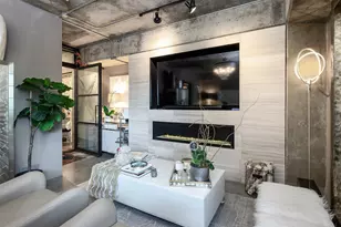 2011 Cedar Springs Rd, Dallas, TX 75201 - Photo 7