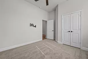 609 Pawprint Holw, Godley, TX 76044 - Photo 21