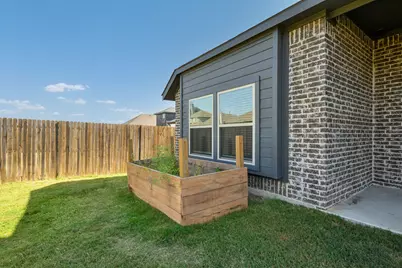609 Pawprint Hollow, Godley, TX 76044 - Photo 33