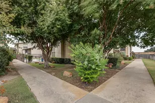 12830 Midway Rd, Dallas, TX 75244 - Photo 17