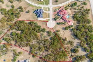 1211 Tulip Ct, Grand Prairie, TX 75104 - Photo 3
