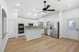 10232 Ash Creek Ln, Fort Worth, TX 76177 - Photo 9