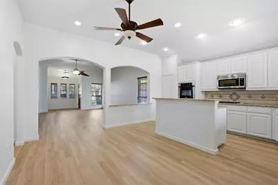 10232 Ash Creek Lane, Fort Worth, TX 76177 - Photo 11