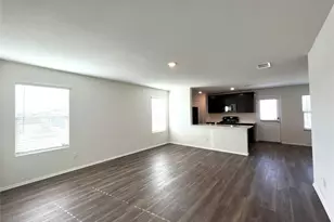 213 Anvil Dr, Fort Worth, TX 76052 - Photo 5